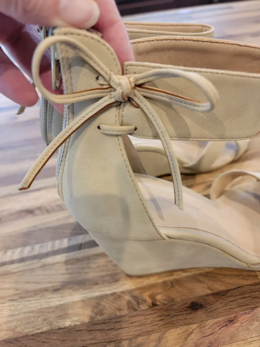 CL by Laundry Canty Wedge Sandal. Beige/Natural/Taupe